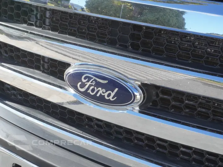 F-250 3.9 XLT 4X2 CS DIESEL 2P MANUAL