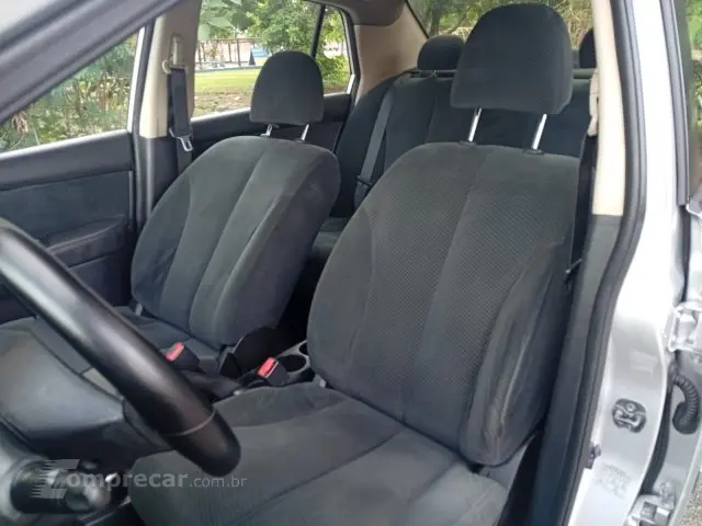 TIIDA - 1.8 S 16V 4P MANUAL