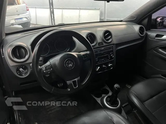 SAVEIRO - 1.6 CROSS CE 8V 2P MANUAL