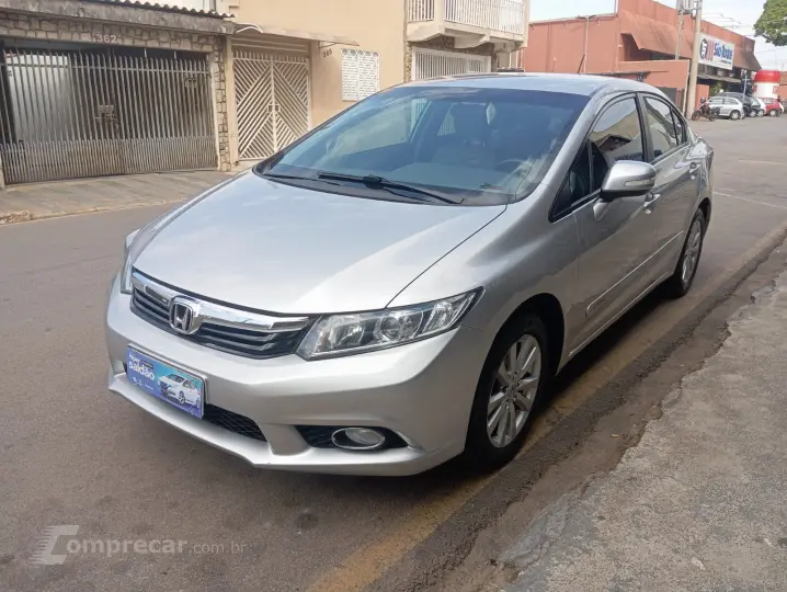CIVIC 1.8 LXL 16V