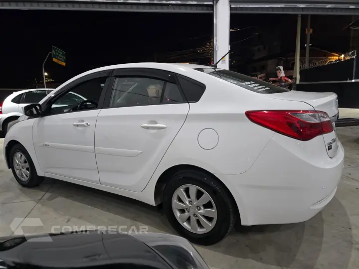 HB20S C.Style/C.Plus1.6 Flex 16V Aut. 4p