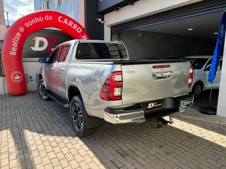 HILUX 2.8 D-4d Turbo CD SRX 4X4