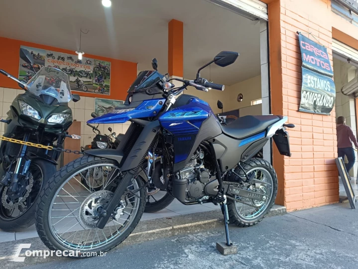 XTZ 250 LANDER