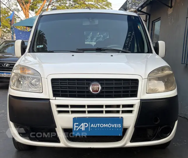 Doblo 1.8 16V 4P FLEX ESSENCE 7 LUGARES