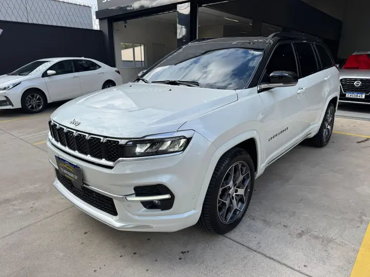 Commander 1.3 T270 Turbo Flex Overland At6