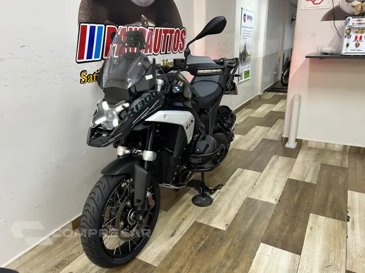 R 1300 GS TRIPLE BLACK