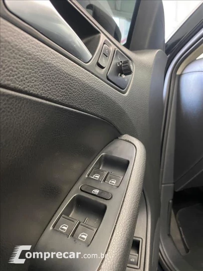 JETTA 2.0 TSI HIGHLINE 200CV GASOLINA 4P TIPTRONIC