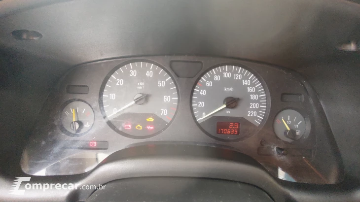 ASTRA 2.0 MPFI Advantage 8V