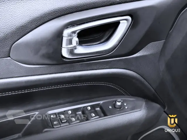 COMPASS - 2.0 TD350 TURBO LONGITUDE AT9