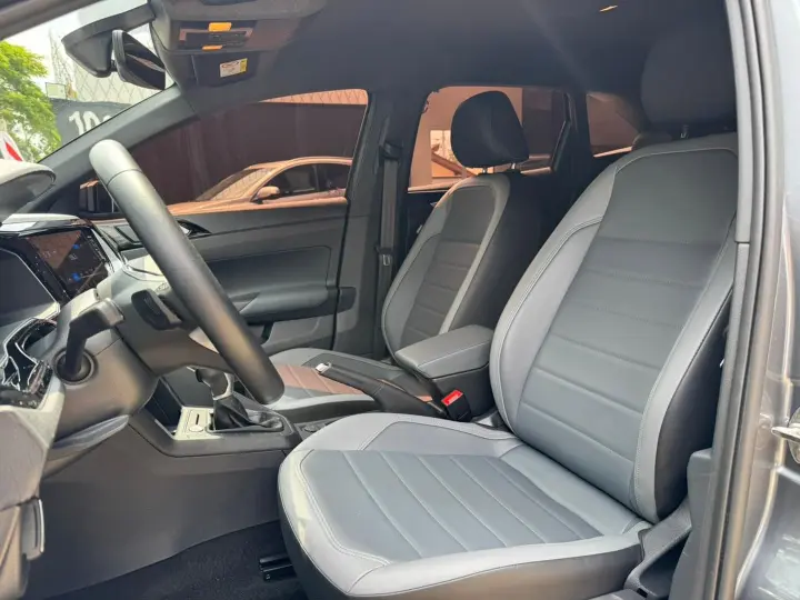 Nivus 1.0 200 Tsi Total Flex Highline Automático