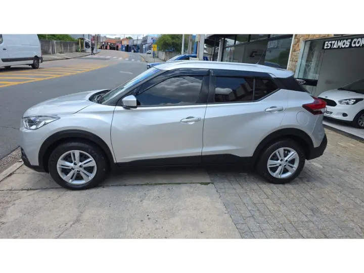 KICKS 1.6 16V FLEXSTART S DIRECT 4P XTRONIC