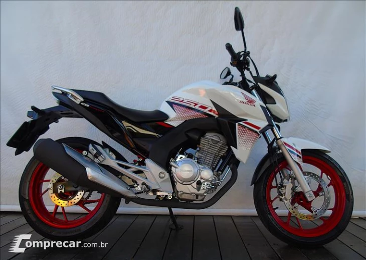 CB TWISTER