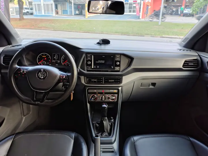 VOLKSWAGEN T-CROSS 1.0 200 TSI TOTAL AUTOMÁTICO