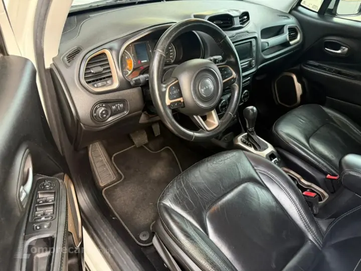 Renegade Longitude 1.8 4x2 Flex 16V Aut.