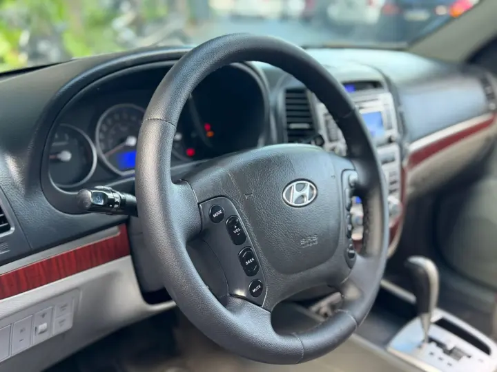 SANTA FÉ 2.7 MPFI GLS 7 Lugares V6 24V