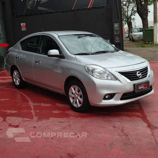 VERSA SL 1.6 16V Flex Fuel 4p Mec.