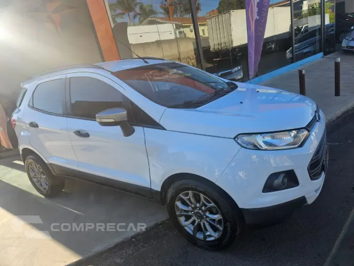 EcoSport FREESTYLE 1.6 16V Flex 5p