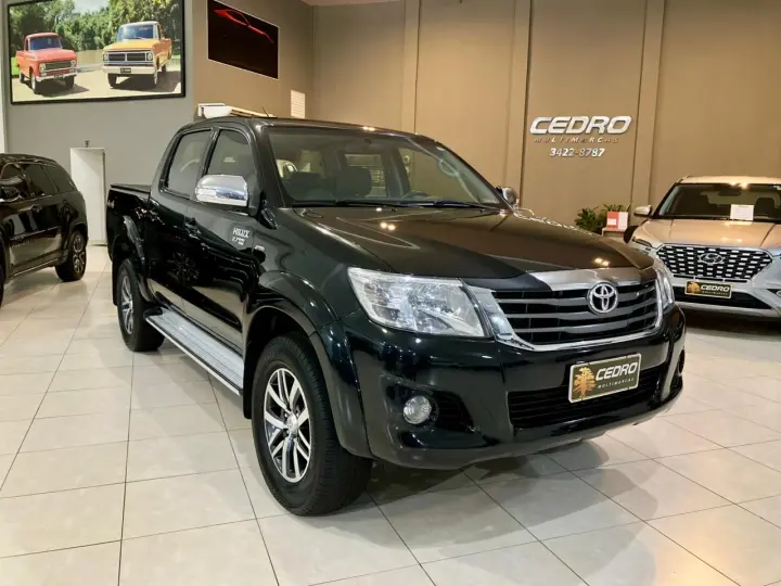 Hilux Caminhonete 2.7 16V 4P SRV FLEX 4X4  CABINE DUPLA AUTO