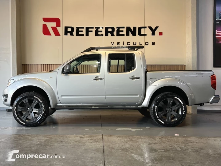 FRONTIER 2.5 SV ATTACK 4X4 CD TURBO ELETRONIC DIESEL 4P AUTO