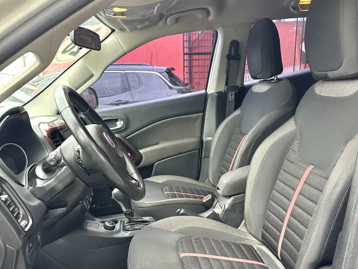 TORO 2.0 16V TURBO DIESEL FREEDOM 4WD AT9