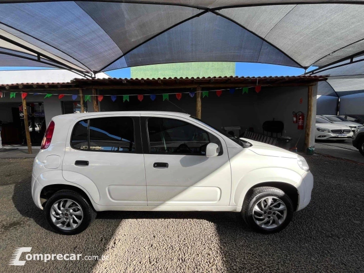 UNO 1.0 EVO VIVACE 8V FLEX 4P MANUAL