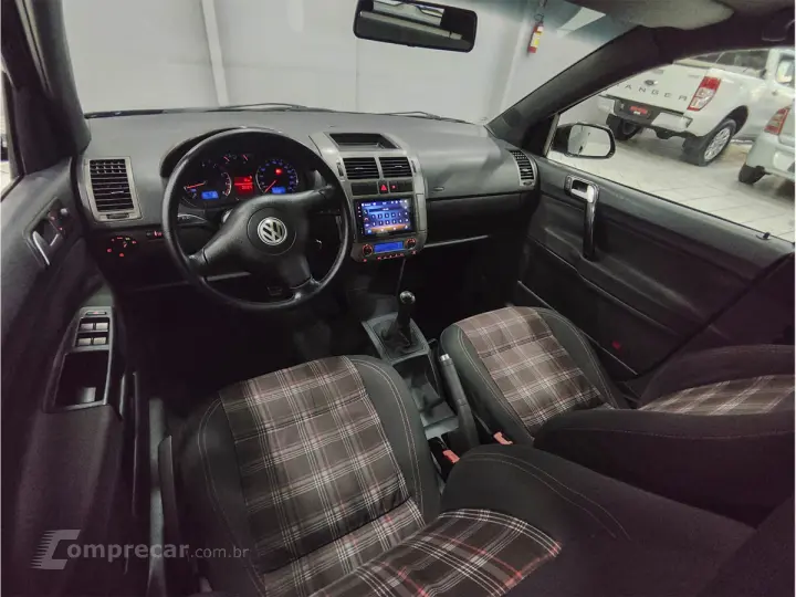 POLO 1.6 MI Sportline 8V