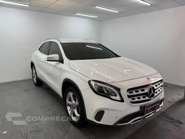 GLA 200 Advance 1.6/1.6 TB 16V Flex Aut.