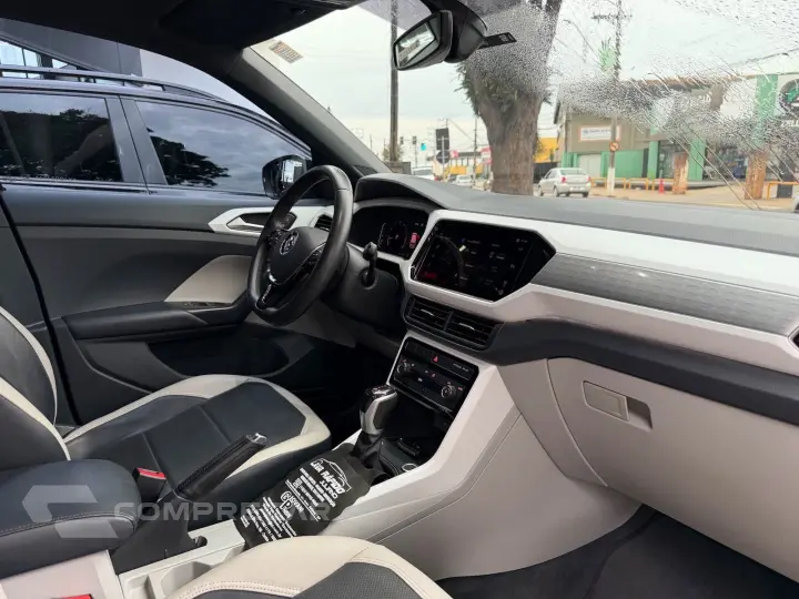 T-CROSS 1.4 250 TSI TOTAL FLEX HIGHLINE AUTOMÁTICO