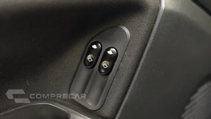 FIESTA 1.6 MPI Class Sedan 8V