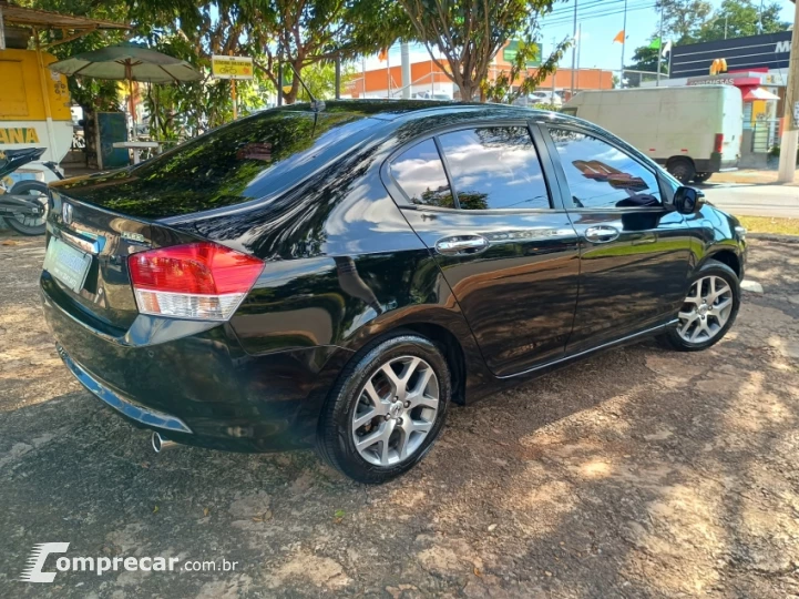 CITY 1.5 EX Sedan 16V