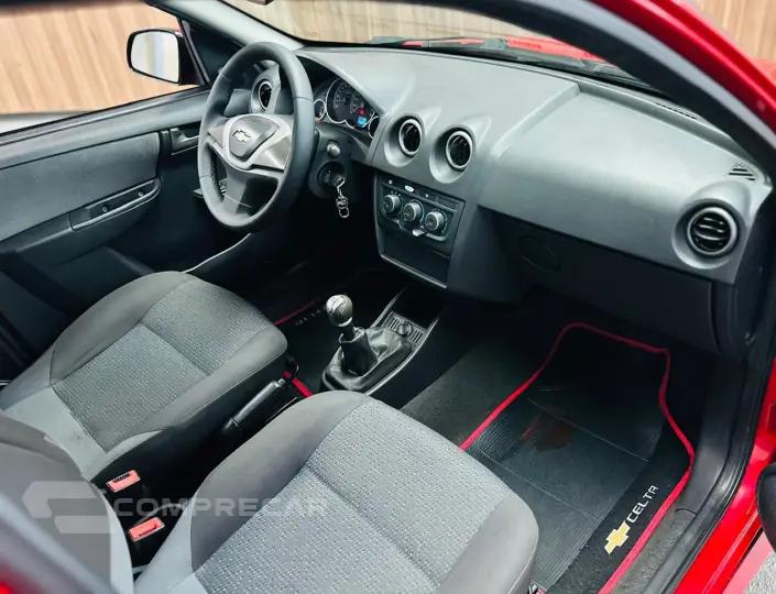 CELTA 1.0 MPFI LT 8V