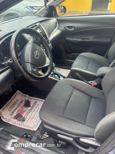 YARIS 1.5 16V Sedan XL