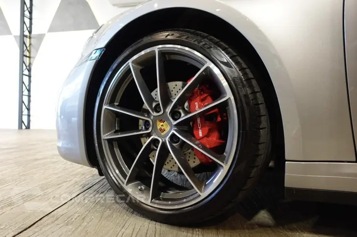 911 3.0 24V H6 CARRERA COUPÉ BI-TURBO AUTOMÁTICO PDK