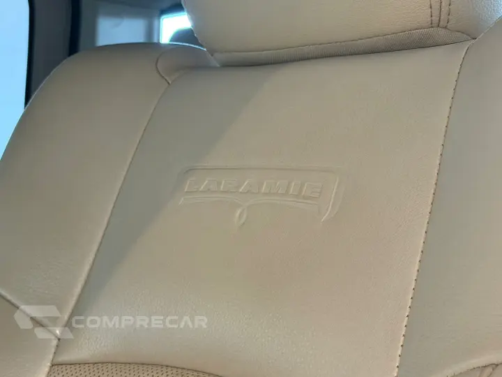 2500 6.7 LARAMIE 4X4 CD I6 TURBO DIESEL 4P AUTOMÁTICO