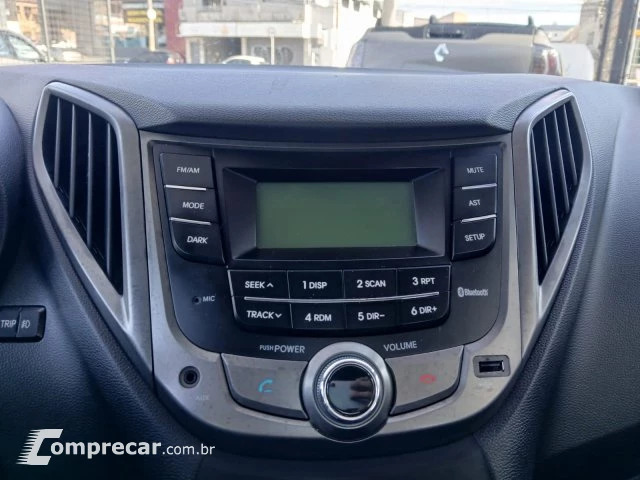 HB20S - 1.6 COMFORT PLUS 16V 4P MANUAL