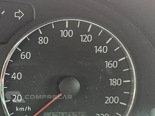 POLO SEDAN - 1.6 MI COMFORTLINE 8V 4P MANUAL