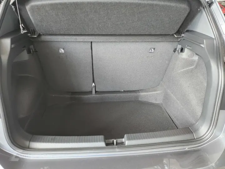 T-CROSS 1.0 200 TSI TOTAL FLEX AUTOMÁTICO