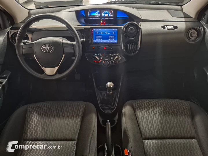 ETIOS 1.5 X Sedan 16V