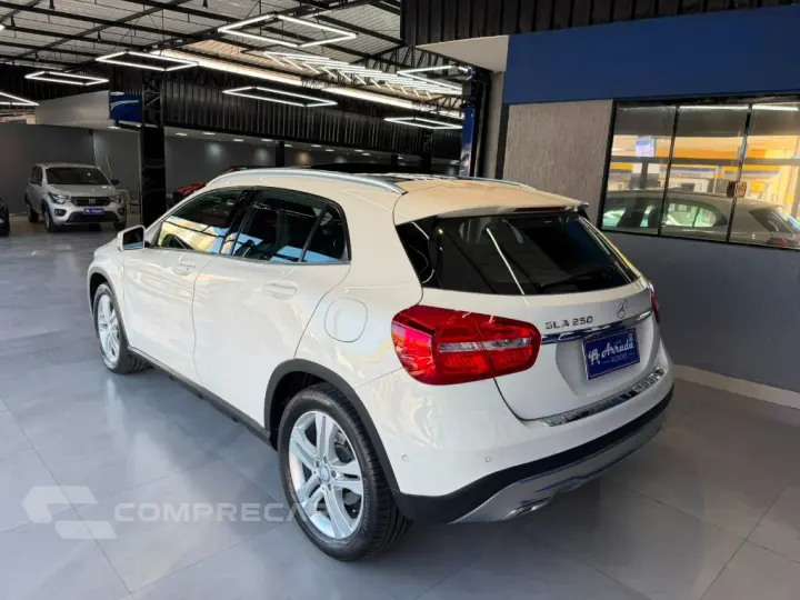 GLA 250 Enduro 2.0 TB 16V 211cv Aut.
