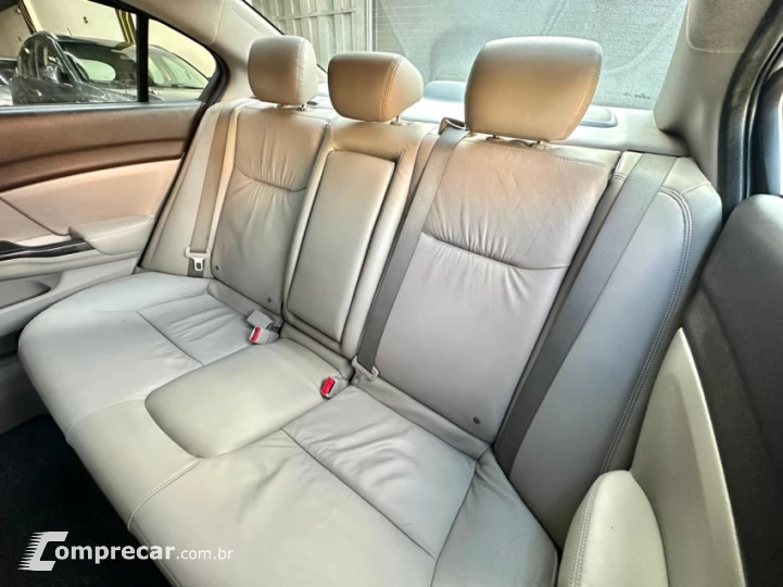 CIVIC 1.8 LXL 16V