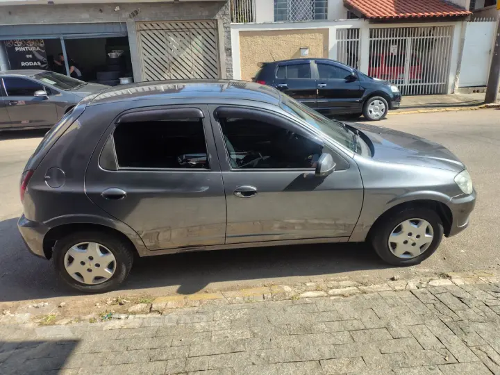 CELTA 1.0 MPFI LT 8V