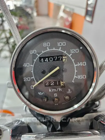 VT 600 SHADOW