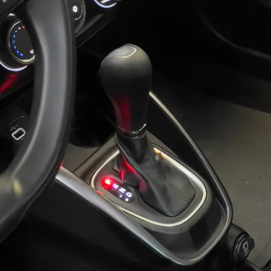 CRONOS DRIVE 1.3 8V Flex Aut.