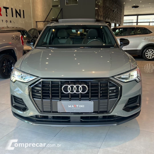Q3 Black Ed. 1.4 TFSI Flex/Black S-tron.