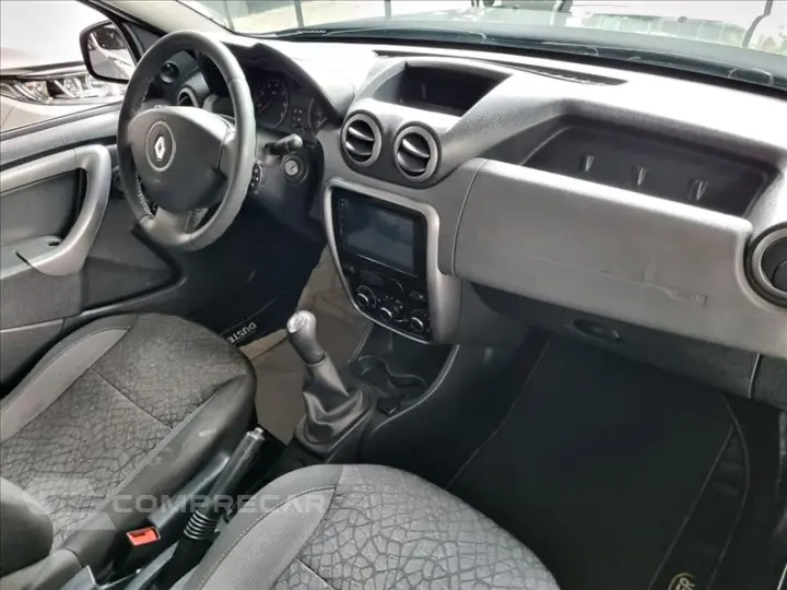 DUSTER 1.6 Expression 4X2 16V