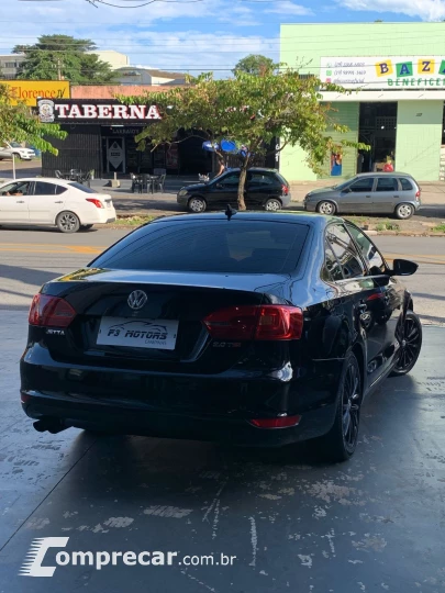 JETTA 2.0 TSI Highline