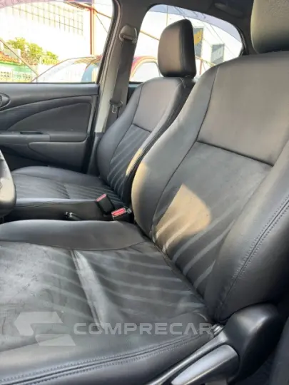 ETIOS 1.5 XS Sedan 16V