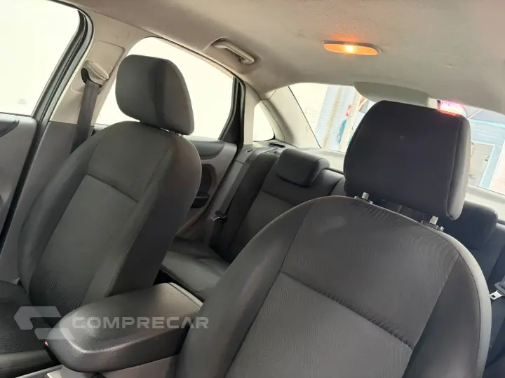 FOCUS 1.6 SE Sedan 16V