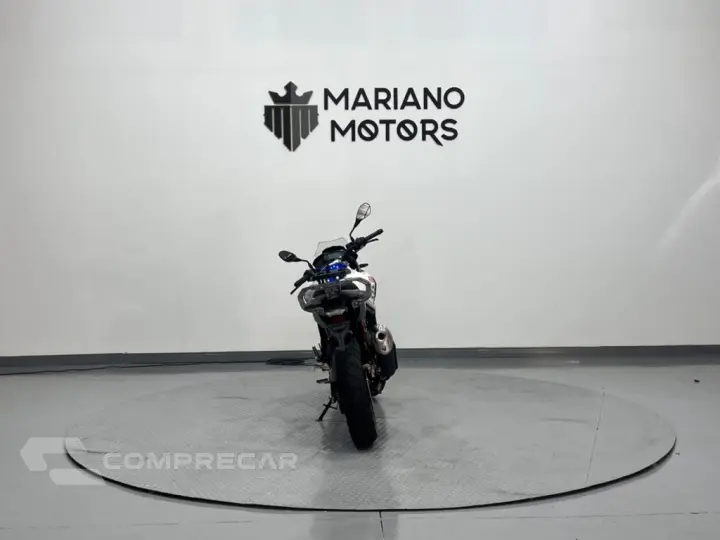 G 310 GS