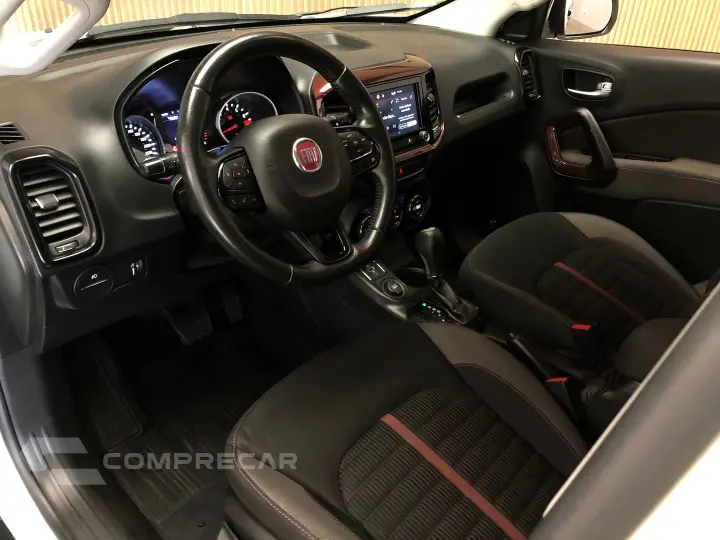 Toro 1.8 16V Evo Flex Freedom At6